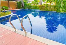 full pool image